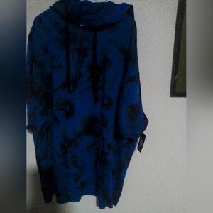 Designer tshirt hoodie